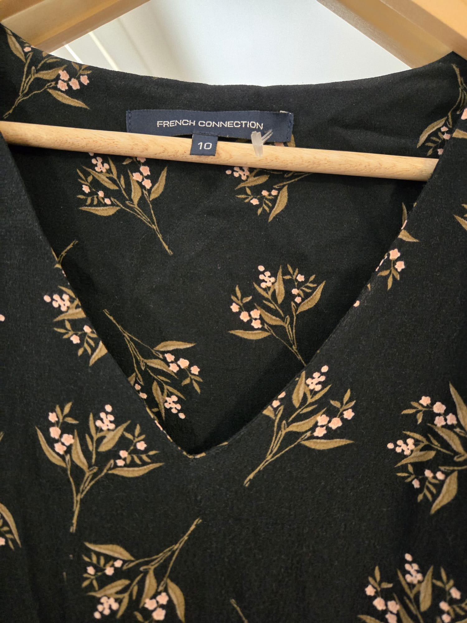 French Connection | Gaun Long Sleeve Midi Black Floral - Image 5