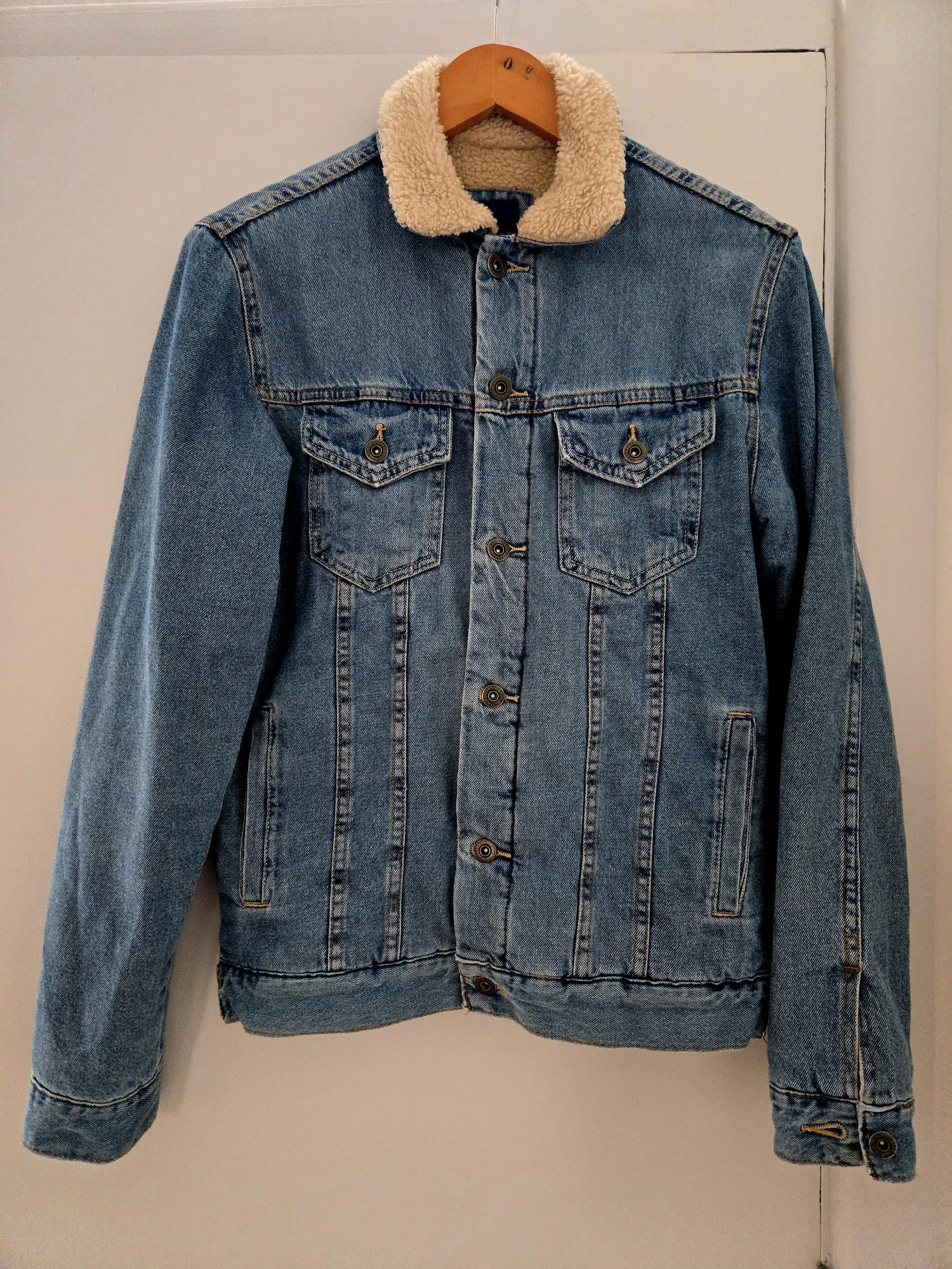 ZARA MAN | Sherpa-Lined Denim Jacket
