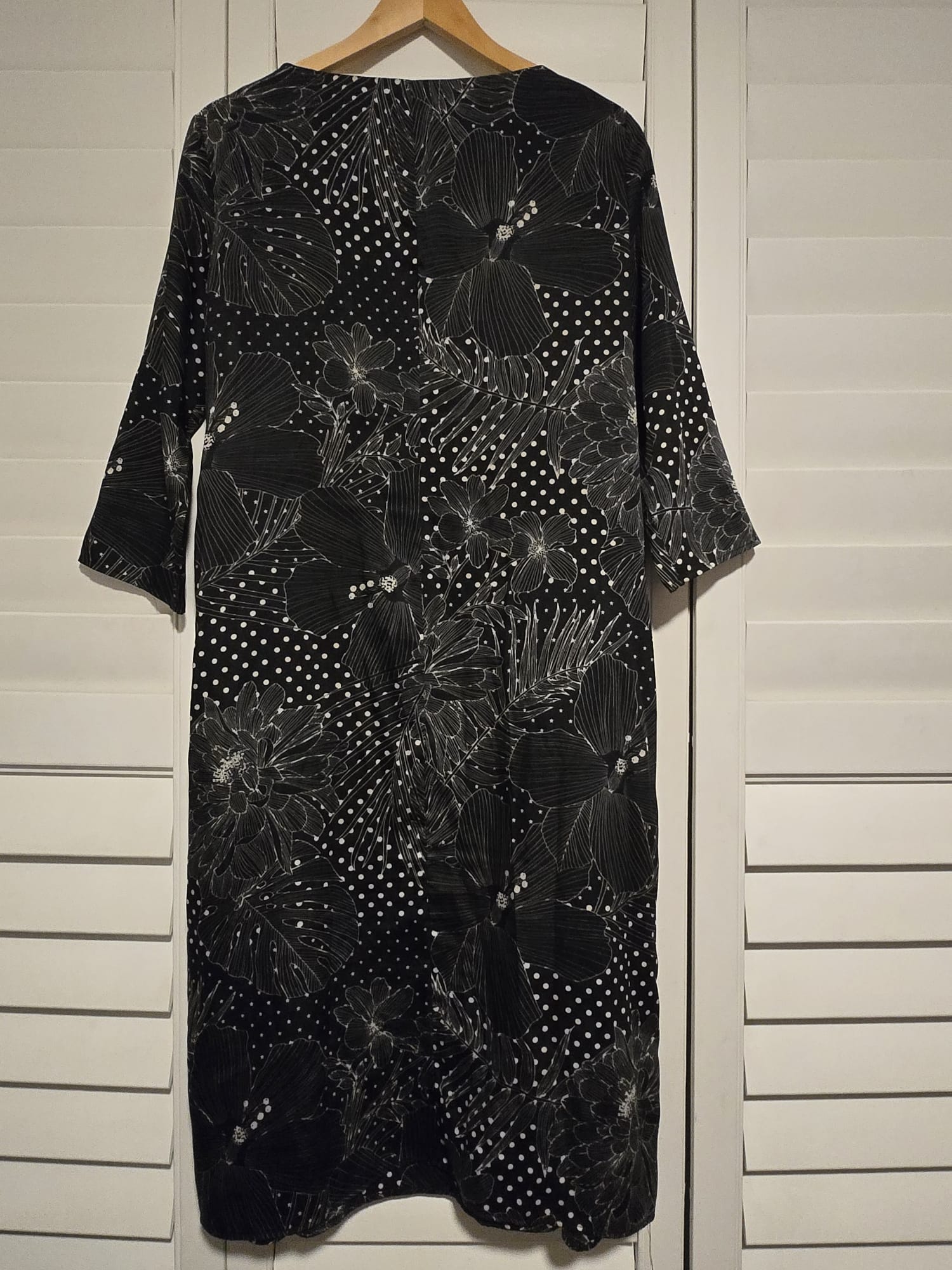 ZARA | Gaun Monokrom Floral - Image 5
